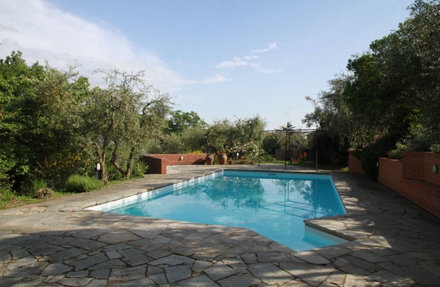 Family Friendly Villa Giulia with pool, Lucignano, Italy