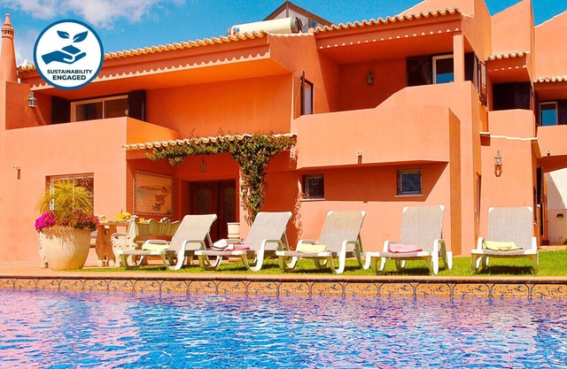 Family retreat w/heatable pool & BBQ, Albufeira