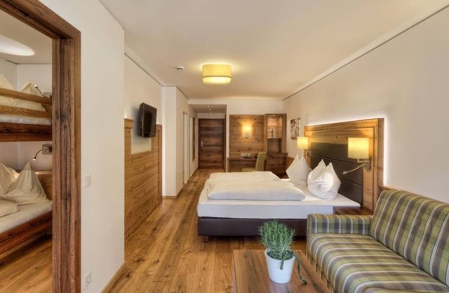 Family room "Engelstraum" - 2-3 nights - Hotel Nesslerhof