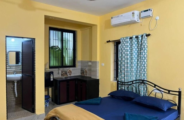 Family Room with Bathroomn