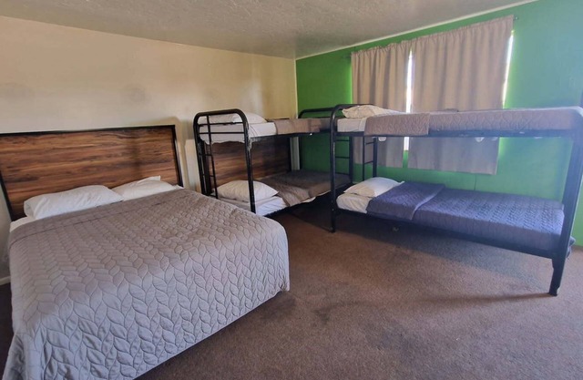 Family Suite - Economy