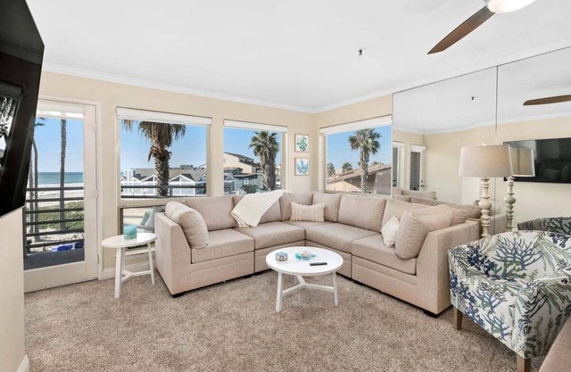Family Vacation Condo - 3 Bedroom