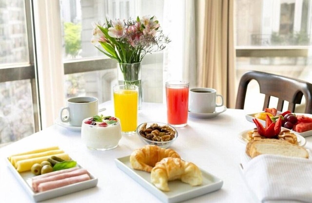 Family Vacations 2BR Condo Buenos Aires Park Royal