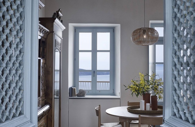 family Villa in Plaka with the most spectacular view on the island