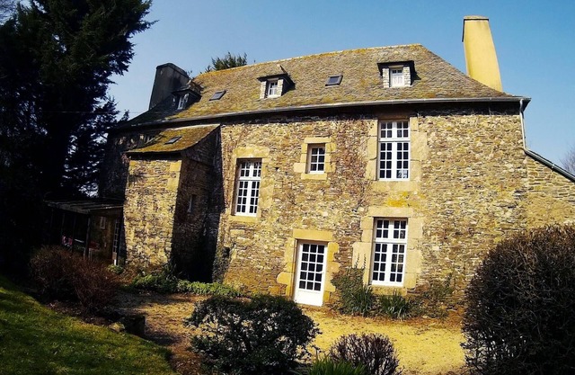 Fantastic 17th Brittany Manoir