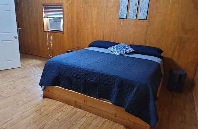 Fantastic 3-bedroom house with AC in Justiceburg. 7 miles from Lake Alan Henry.