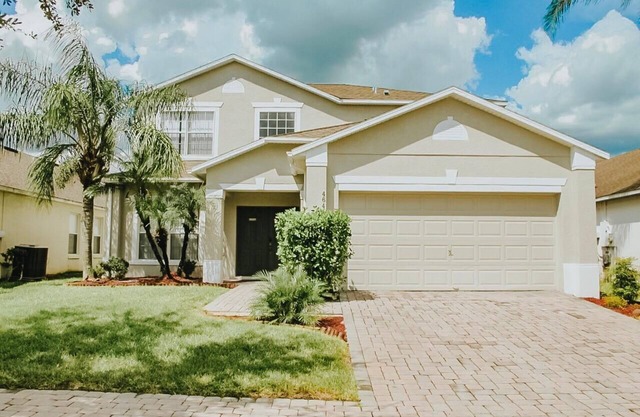 FANTASTIC 5BD CLOSE TO DISNEY, PARKS, RESTAURANTS, SUPERMERKETS, MALL! ORLANDO