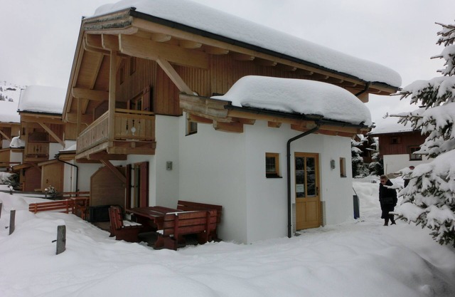 Fantastic chalet for 8 persons directly at the nature reserve