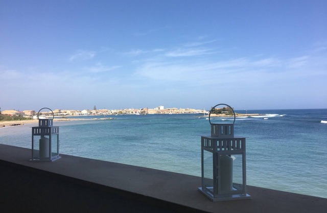 Fantastic House Alba Serena on the sea in Marzamemi 4 beds and Wi.Fi free