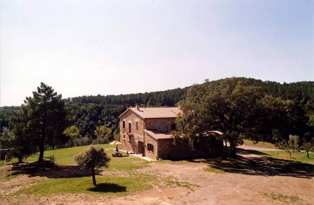 Farmhouse apartment between Siena and the sea relax pool WiFi 2 bedrooms 4-5p