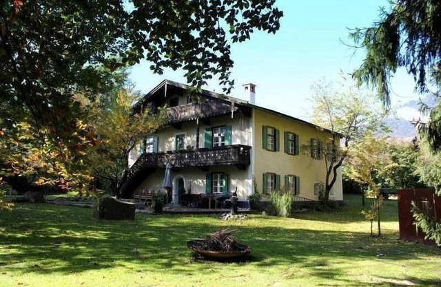Farmhouse "Claudiaschlössl" with mountain view