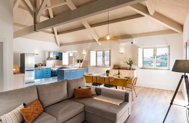 Feel Discovery Homes in Douro I