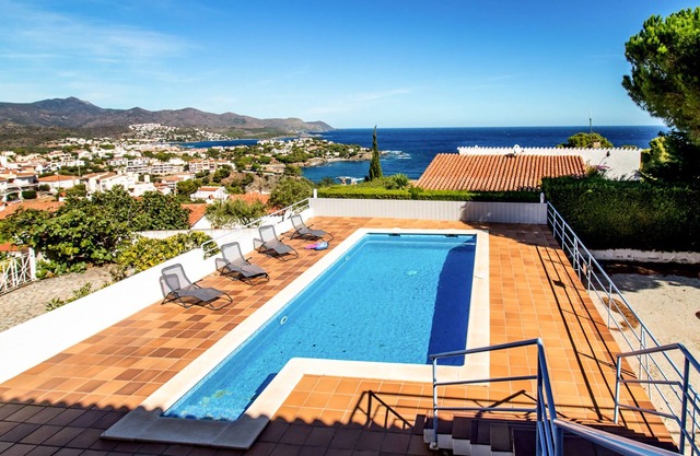 Fener de Dalt 89 - House with pool and views