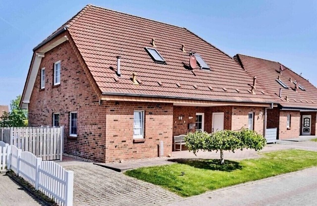 Ferienhaus in Nessmersiel, Deich- und Inselblick, Glasfaser
