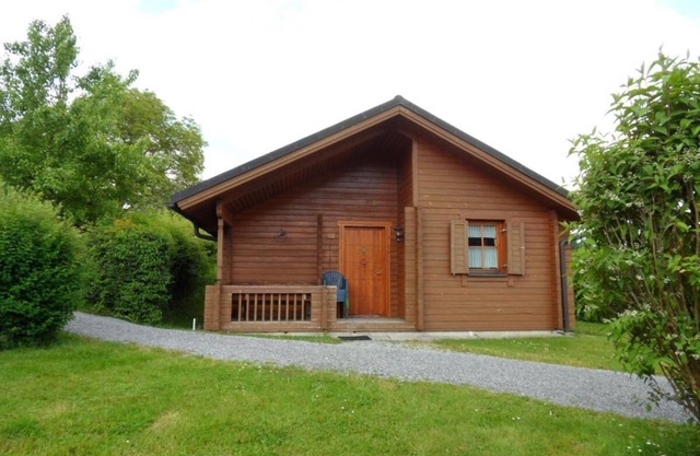 Ferienhaus Jägerpark Viechtach 23, indoor pool, Wi-Fi and energy costs included