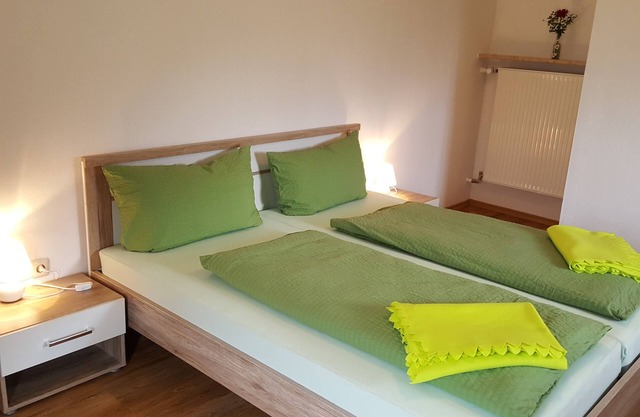 Ferienwohnung Reiteralm für 2 - 4 Personen, 2 separate Schlafzimmer, 2 Dusche/WC, Balkon, 54 qm