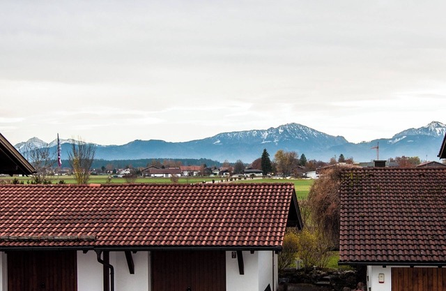 Ferienwohnung im 1.Stock mit überdachter Terrasse und See- und Bergblick