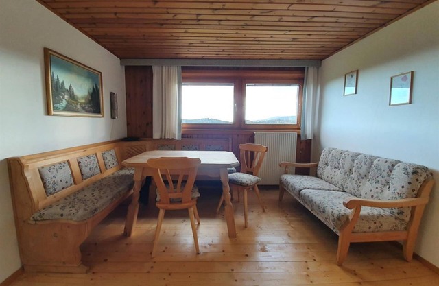 Ferienwohnung Lärchenwald - Kinderbauernhof Wicherle