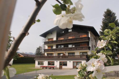 Ferienwohnungen Monja und Dietmar Thöni