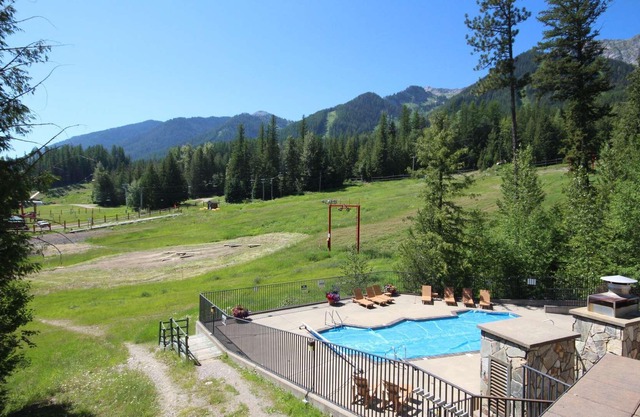Fernie - Snow Creek Lodge #209