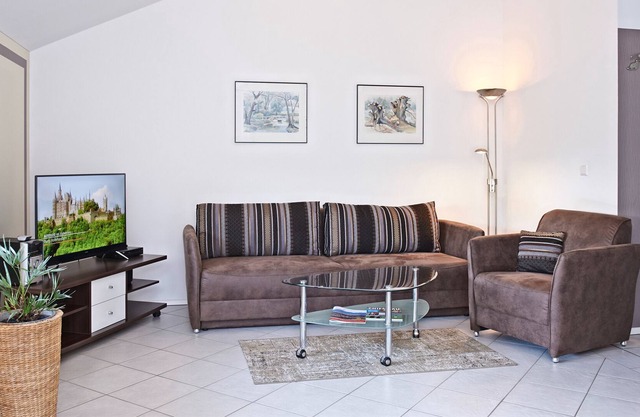 FeWo Chiemsee, 50 qm Obergeschoss, 1 separates Schlafzimmer