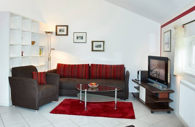 FeWo Simssee, 53 qm Obergeschoss, 1 separates Schlafzimmer