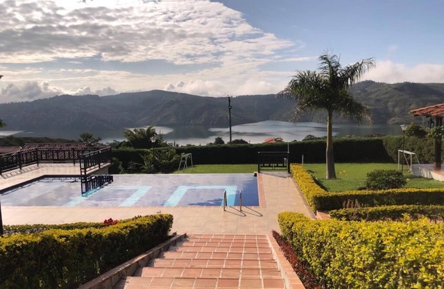 Finca Lago Calima With Excellent View