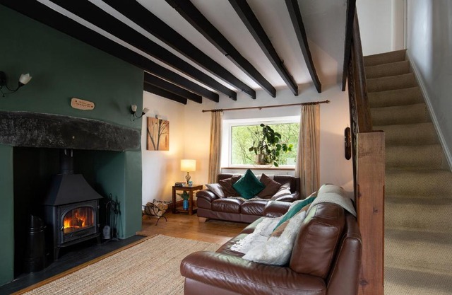 Finest Retreats - Bron Elan