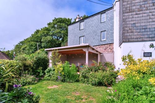 Finest Retreats - Hillside House, Kingsand