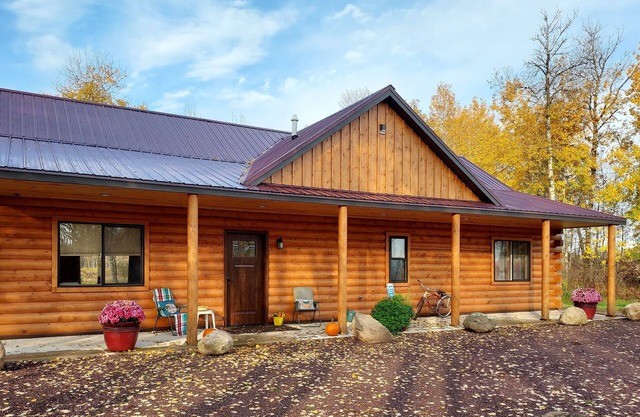 Finlayson New log cabin on 10 acres