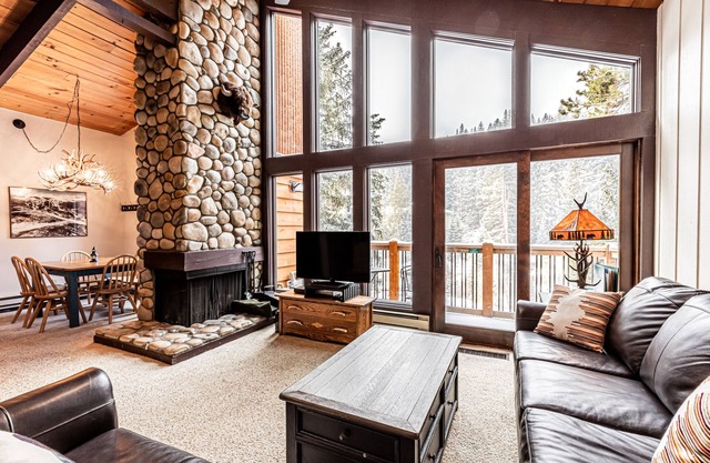 Fireplace, Private Balcony, River/Forest Views!