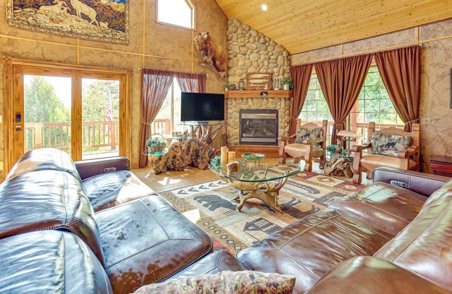 Fish Haven Cabin w/Game Room, Views + Deck!