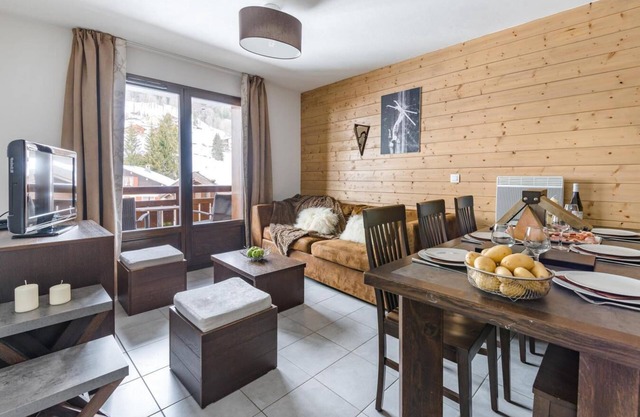 Fitness, swimming pool, sauna, hammam, terrace, balcony, tv, ski locker, 35-52m², Les Gets