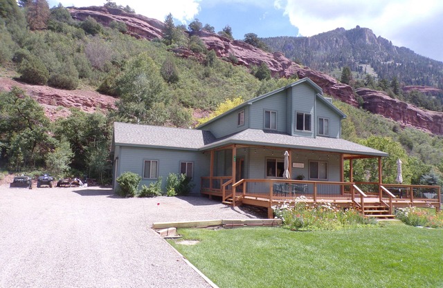 Flanders House-Panoramic Heights