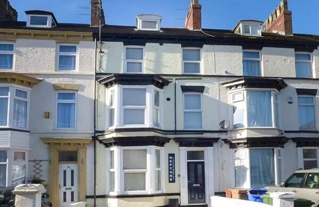 FLAT 1, country holiday cottage in Bridlington