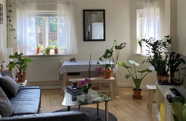 Flat in Hackney / Dalston Area
