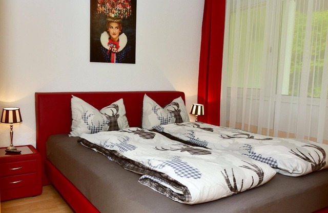 Flat in Saig with garden and barbecue