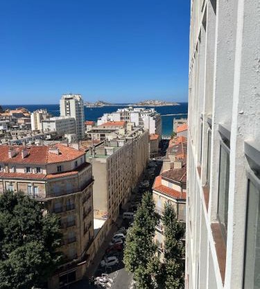 FLCbm-Pharo-Catalans-Vue Mer