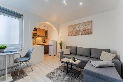 Flex SelfCheckIns 144 - Zagreb - Bedroom - New