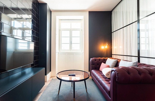 FLH Viola Market Flat VI