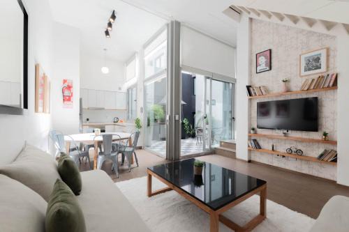 Fliphaus SantaFe 3 Bd Pool & BBQ Palermo Hollywood