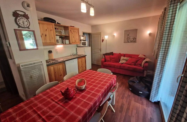 Florence Cottages - 3 rooms close to remeonées 6 people