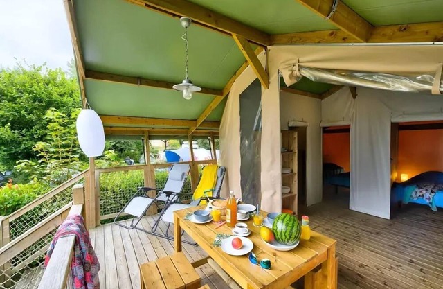 Flower Camping La Grande Plage * - FreeFlower 22m2 2 ch - 1 bathroom (2016) 4 persons