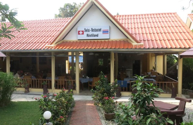 Flower Paradise Bungalows & Swiss Restaurant Roestiland