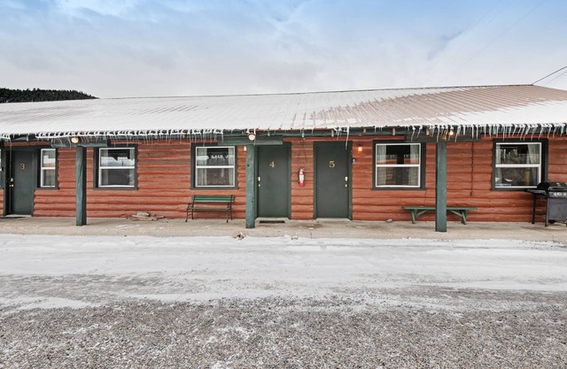 Foothills Lodge 5 - South Fork
