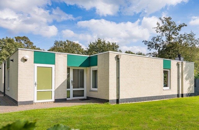 Forest Trails & Pool Nearby