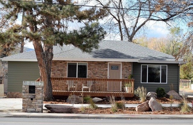 Fort Collins, Colorado Charming House Close to CSU, City Park & Old Town