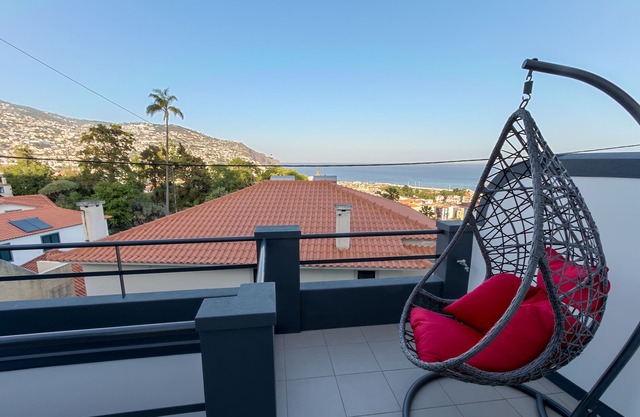 Fortress Home II - In the historic center of Funchal