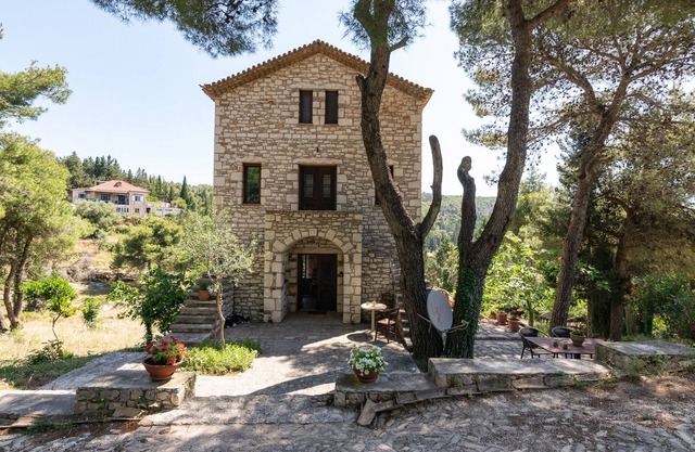 Four Bedroom Villa - Villa Castello