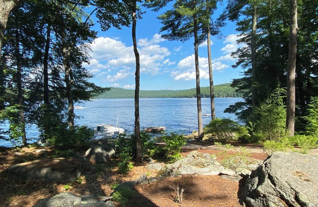 Four bedrooms, spacious contemporary waterfront home on Merrymeeting Lake.